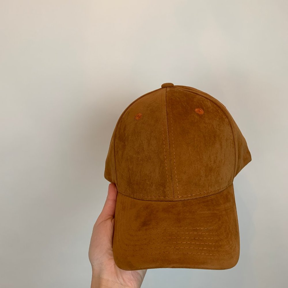 NWT Suede type hat - Picture 4 of 6